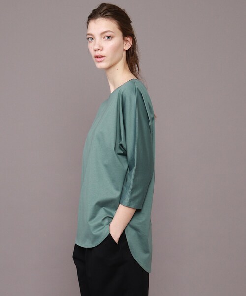 DRESSTERIOR（ドレステリア）の「◆【Marisol6月号】SUVINコットンブレンド ドルマンTシャツ（Tシャツ/カットソー・レディース・グリーン/ホワイト系/グレー系/ブラック・38）」の9枚目の写真