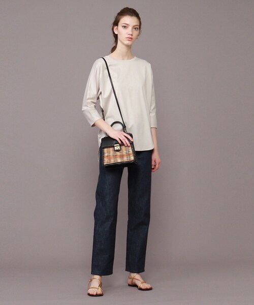 DRESSTERIOR（ドレステリア）の「◆【Marisol6月号】SUVINコットンブレンド ドルマンTシャツ（Tシャツ/カットソー・レディース・グリーン/ホワイト系/グレー系/ブラック・38）」の13枚目の写真