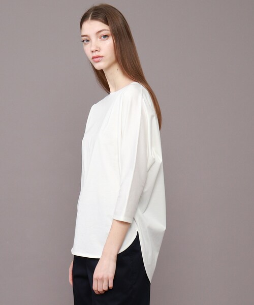 DRESSTERIOR（ドレステリア）の「◆【Marisol6月号】SUVINコットンブレンド ドルマンTシャツ（Tシャツ/カットソー・レディース・グリーン/ホワイト系/グレー系/ブラック・38）」の16枚目の写真