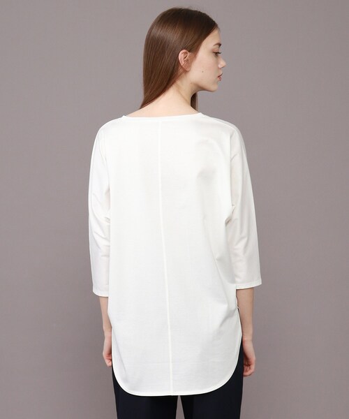 DRESSTERIOR（ドレステリア）の「◆【Marisol6月号】SUVINコットンブレンド ドルマンTシャツ（Tシャツ/カットソー・レディース・グリーン/ホワイト系/グレー系/ブラック・38）」の18枚目の写真