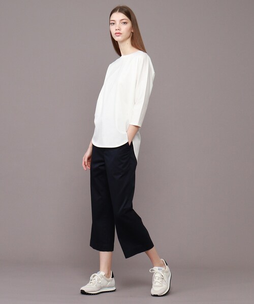 DRESSTERIOR（ドレステリア）の「◆【Marisol6月号】SUVINコットンブレンド ドルマンTシャツ（Tシャツ/カットソー・レディース・グリーン/ホワイト系/グレー系/ブラック・38）」の21枚目の写真