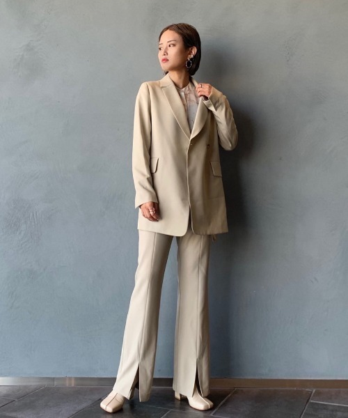 Lui's（ルイス）の「ウエストベルトデザインダブルジャケット