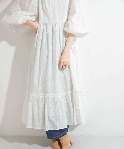 KBF（ケイビーエフ）の「ジャガードボリュームワンピース（ワンピース・レディース・ホワイト/グリーン/チャコールグレー・ONE）」の12枚目の写真