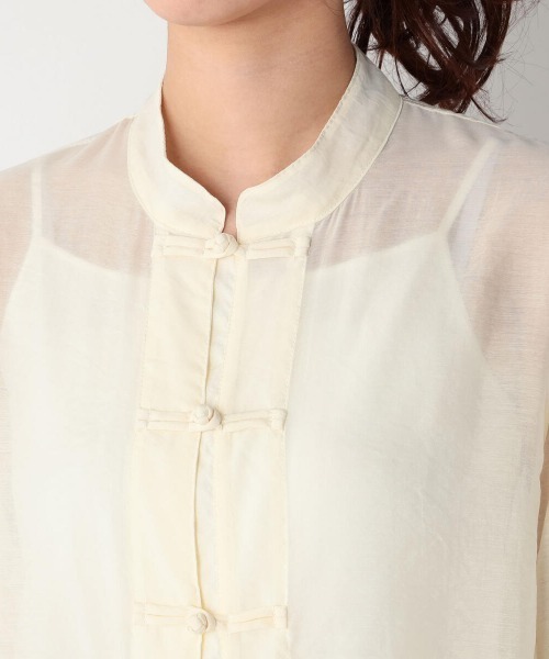 UNRELISH（アンレリッシュ）の「シアーチャイナシャツ（シャツ/ブラウス・レディース・グレイッシュベージュ/アイボリー・MEDIUM）」の7枚目の写真