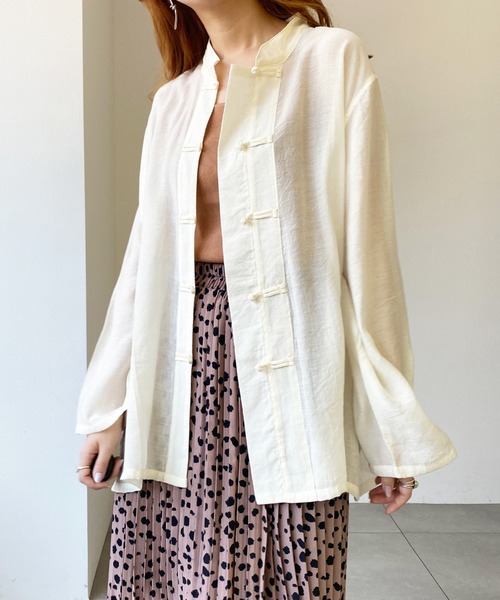 UNRELISH（アンレリッシュ）の「シアーチャイナシャツ（シャツ/ブラウス・レディース・グレイッシュベージュ/アイボリー・MEDIUM）」の12枚目の写真