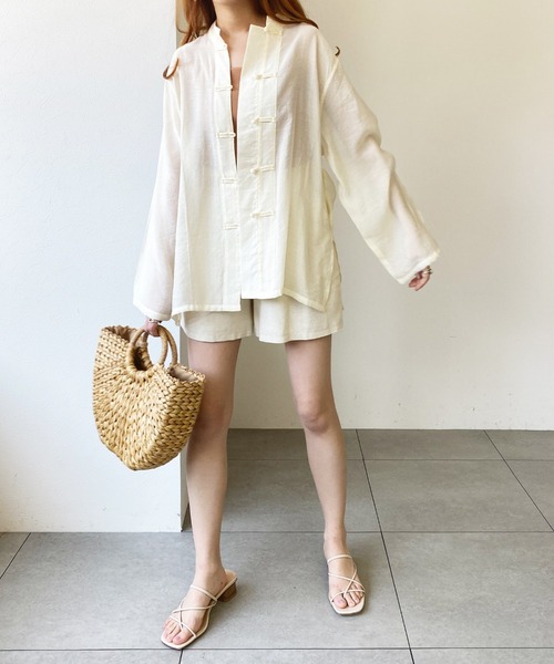 UNRELISH（アンレリッシュ）の「シアーチャイナシャツ（シャツ/ブラウス・レディース・グレイッシュベージュ/アイボリー・MEDIUM）」の18枚目の写真