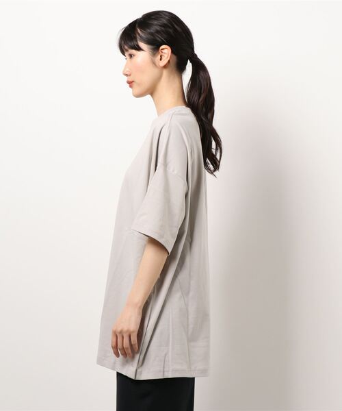 CONVERSE(コンバース)の「【CONVERSE】サイドスナップボタンTシャツ(Tシャツ/カットソー・レディース・ライトグレー/ライム/ダークグレー・L/M)」の5枚目の写真