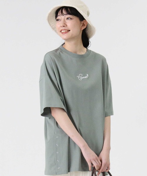 CONVERSE(コンバース)の「【CONVERSE】サイドスナップボタンTシャツ(Tシャツ/カットソー・レディース・ライトグレー/ライム/ダークグレー・L/M)」の3枚目の写真