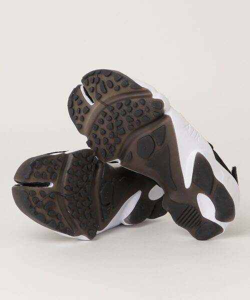 NIKE（ナイキ）の「NIKE/ウィメンズエアリフトブリーズ（スニーカー・レディース・ホワイト/ブラック・24/22/23/25）」の20枚目の写真