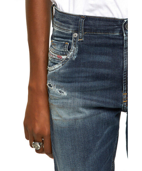 DIESEL（ディーゼル）の「DIESEL FW21 デニム レディース ジョグジーンズ ボーイフレンド ブルーデニム（デニムパンツ・レディース・インディゴブルー・23inch/25inch/29inch/27inch）」の7枚目の写真