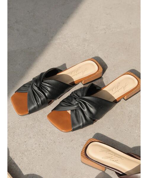 AMERICAN HOLIC（アメリカンホリック）の「ねじりローヒールサンダル　＊●（サンダル・レディース・ブラック/ダークブラウン/グリーン/ライトベージュ・S/M/L）」の6枚目の写真