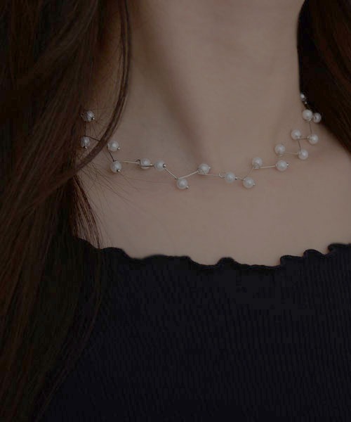 VIBGYOR Women（ヴィブジョー　ウィメン）の「【resonance】エレガンス パール ビーズ チョーカー【オケージョン】（ネックレス・レディース・シルバー/ゴールド・FREE）」の8枚目の写真