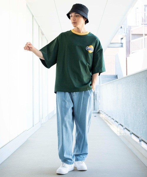 WEGO（ウィゴー）の「WEGO/ヘビーウエイト スタジアムロゴビックシルエット5分袖Tシャツ（Tシャツ/カットソー・メンズ・ダークグリーン/オートミール・MEDIUM/LARGE）」の14枚目の写真