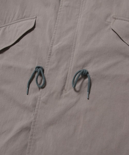 ARMY TWILL(アーミーツイル)の「【ARMY TWILL】別注 Fishtail Coat/UNISEX(モッズコート・メンズ・グレー・XL/L/M)」の4枚目の写真