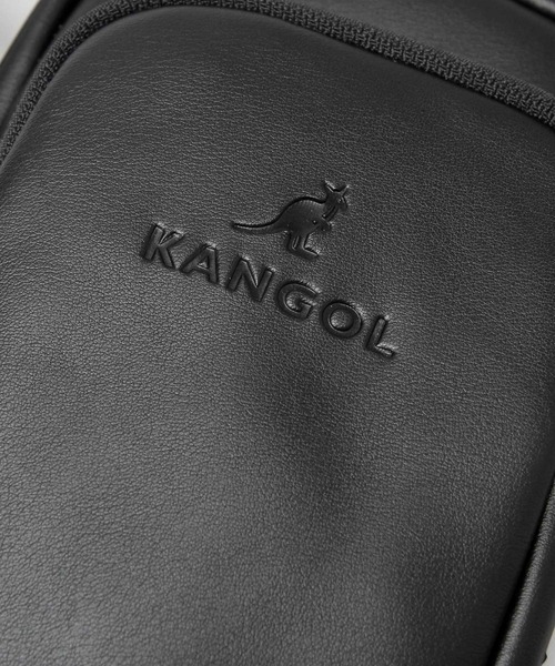 KANGOL（カンゴール）の「＜A.M.S.別注＞ レザー調 縦型 スクエア ミニショルダーバッグ（ショルダーバッグ・メンズ・ブラック/ベージュ/ブラック系その他・FREE）」の6枚目の写真
