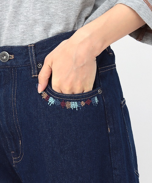 チチカカ（チチカカ）の「リサイクルデニムパンツ（デニムパンツ・レディース・ブルー/インディゴブルー・SMALL/LARGE/MEDIUM）」の16枚目の写真