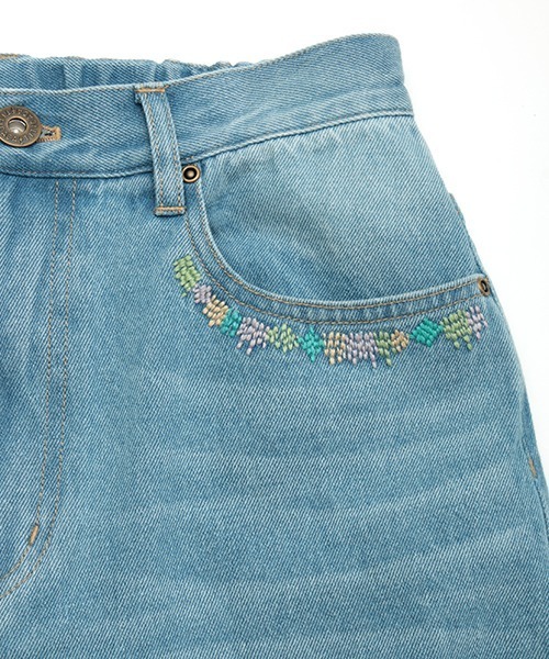 チチカカ（チチカカ）の「リサイクルデニムパンツ（デニムパンツ・レディース・ブルー/インディゴブルー・SMALL/LARGE/MEDIUM）」の17枚目の写真