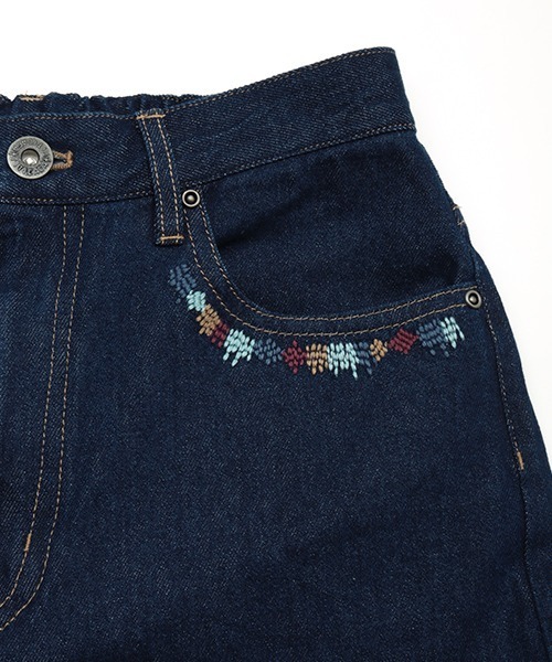 チチカカ（チチカカ）の「リサイクルデニムパンツ（デニムパンツ・レディース・ブルー/インディゴブルー・SMALL/LARGE/MEDIUM）」の20枚目の写真