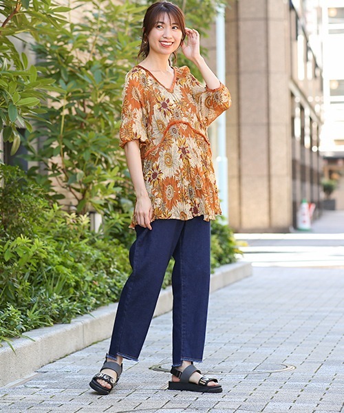 チチカカ（チチカカ）の「リサイクルデニムパンツ（デニムパンツ・レディース・ブルー/インディゴブルー・SMALL/LARGE/MEDIUM）」の18枚目の写真