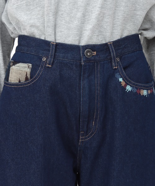 チチカカ（チチカカ）の「リサイクルデニムパンツ（デニムパンツ・レディース・ブルー/インディゴブルー・SMALL/LARGE/MEDIUM）」の6枚目の写真