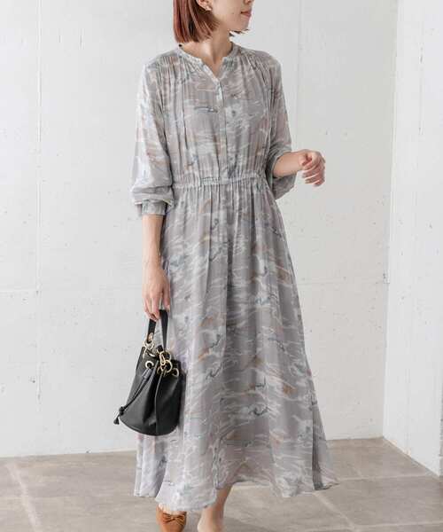 URBAN RESEARCH Sonny Label(アーバンリサーチサニーレーベル)の「マーブルストーン柄ワンピース(ワンピース・レディース・ブラック系その他/グレー系その他/ベージュ系その他・FREE)」の3枚目の写真