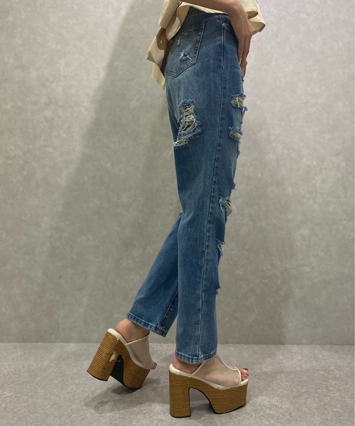 one way(ワンウェイ)の「【oneway Jeans】ダメージロングデニムパンツ(デニムパンツ・レディース・ブラック/ライトブルー・S/M)」の17枚目の写真