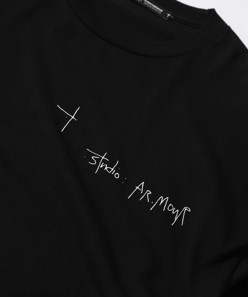 STUDIOUS(ステュディオス)の「【studio:AR.MouR】Embroidery logo tee(Tシャツ/カットソー・メンズ・ブラック/ホワイト・LL/LARGE/MEDIUM/SMALL)」の4枚目の写真