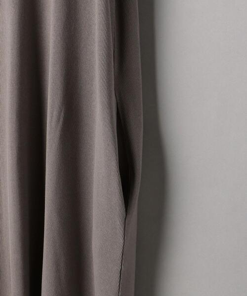 BEAUTY&YOUTH UNITED ARROWS(ビューティーアンドユースユナイテッドアローズ)の「BY コットンフレアタートルネック ワンピース -ウォッシャブル-(ワンピース・レディース・ブラック/ワインレッド/モカ・FREE)」の19枚目の写真