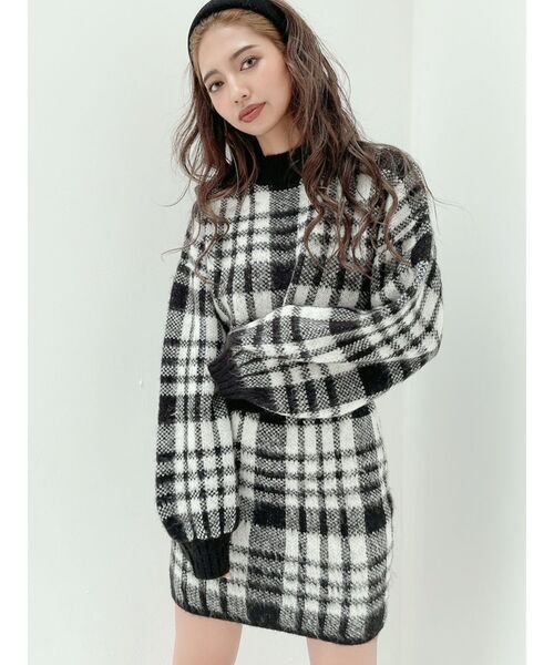 GYDA（ジェイダ）の「【セットアップ】CHECK PATTERN SHORT ニットトップス（ニット/セーター・レディース・ブラック/ベージュ・FREE）」の2枚目の写真