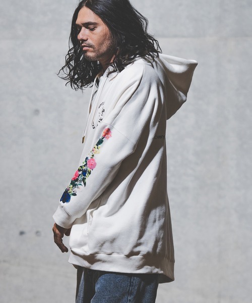 GLIMCLAP(グリムクラップ)の「mpa2710-Back side brushed sweat material printed design hoodie パーカー(パーカー・メンズ・オフホワイト/ブラック・S/M/L)」の15枚目の写真