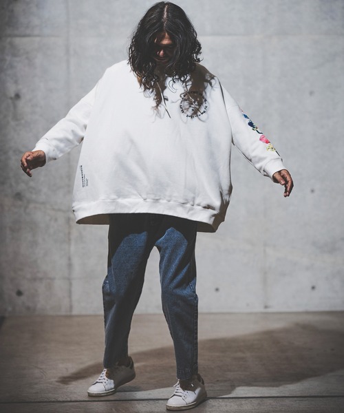 GLIMCLAP(グリムクラップ)の「mpa2710-Back side brushed sweat material printed design hoodie パーカー(パーカー・メンズ・オフホワイト/ブラック・S/M/L)」の12枚目の写真