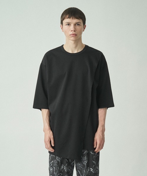 Juha(ユハ)の「WRAP OVER TEE ( NEW SPEC )(Tシャツ/カットソー・メンズ・ホワイト/ブラック/ベージュ・3/4)」の3枚目の写真