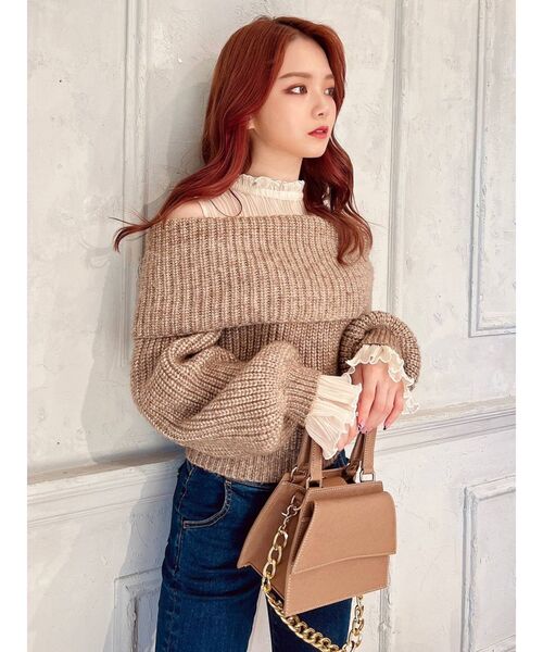 RESEXXY（リゼクシー）の「シアーオフショルニットTOPS（ニット/セーター・レディース・ブラック/ブラウン/アイボリー・FREE）」の3枚目の写真