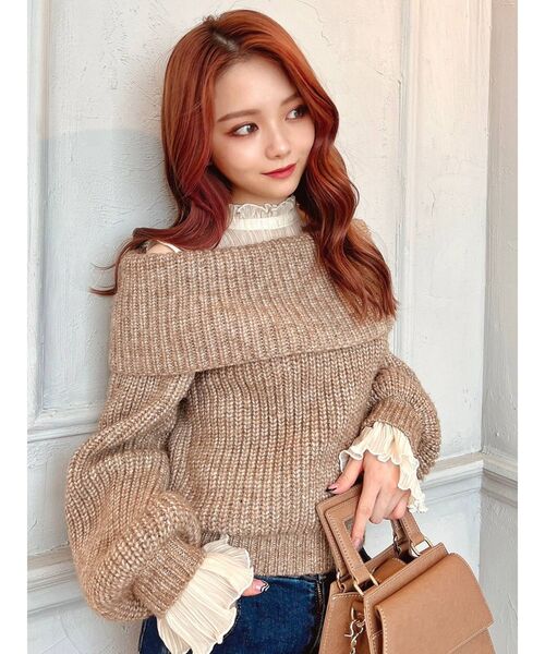 RESEXXY（リゼクシー）の「シアーオフショルニットTOPS（ニット/セーター・レディース・ブラック/ブラウン/アイボリー・FREE）」の6枚目の写真