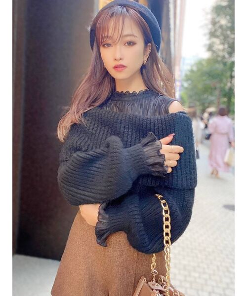 RESEXXY（リゼクシー）の「シアーオフショルニットTOPS（ニット/セーター・レディース・ブラック/ブラウン/アイボリー・FREE）」の12枚目の写真