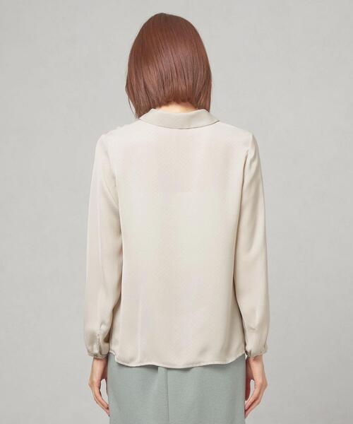 closet story(クローゼットストーリー)の「<closet story(クローゼットストーリー)>サテンドビー タイ ブラウス(シャツ/ブラウス・レディース・ライトグレー/ネイビー/ピンク・FREE)」の8枚目の写真