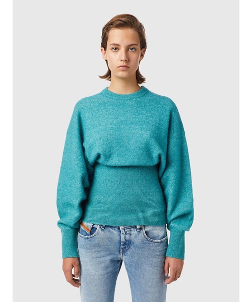 DIESEL（ディーゼル）の「レディース ニット リラックスフィット ボリュームリブ ドロップショルダー（ニット/セーター・レディース・レッド/ブルー・X-SMALL/LARGE/MEDIUM/SMALL）」の2枚目の写真