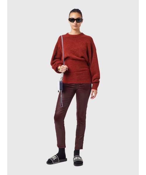 DIESEL（ディーゼル）の「レディース ニット リラックスフィット ボリュームリブ ドロップショルダー（ニット/セーター・レディース・レッド/ブルー・X-SMALL/LARGE/MEDIUM/SMALL）」の7枚目の写真