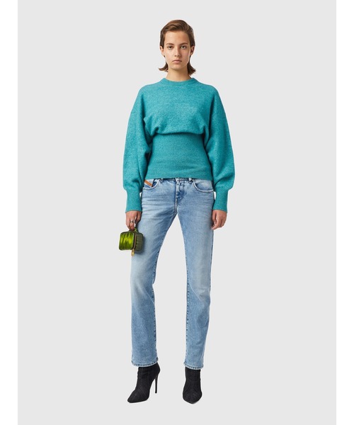 DIESEL（ディーゼル）の「レディース ニット リラックスフィット ボリュームリブ ドロップショルダー（ニット/セーター・レディース・レッド/ブルー・X-SMALL/LARGE/MEDIUM/SMALL）」の5枚目の写真