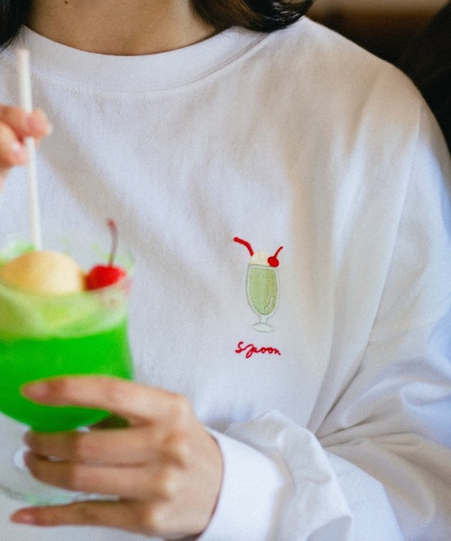 spoon store(スプーンストア)の「ワンポイント刺繍の喫茶長袖Tシャツ(Tシャツ/カットソー・レディース・ホワイト/ライトブルー/カーキ/アイボリー/ベージュ系その他/ブルー系その他/チャコール・フリー)」の16枚目の写真