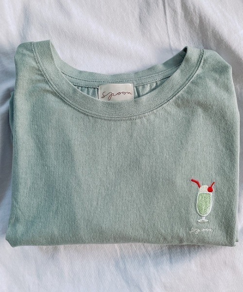 spoon store(スプーンストア)の「ワンポイント刺繍の喫茶長袖Tシャツ(Tシャツ/カットソー・レディース・ホワイト/ライトブルー/カーキ/アイボリー/ベージュ系その他/ブルー系その他/チャコール・フリー)」の12枚目の写真