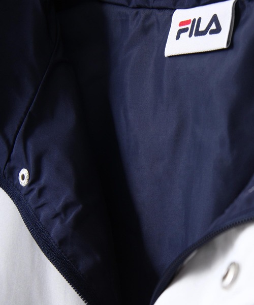 FILA(フィラ)の「【FILA】バイカラーフードライトジャケット(マウンテンパーカー・メンズ・ブラック/ネイビー/カーキ・MEDIUM/LARGE/X-LARGE)」の7枚目の写真