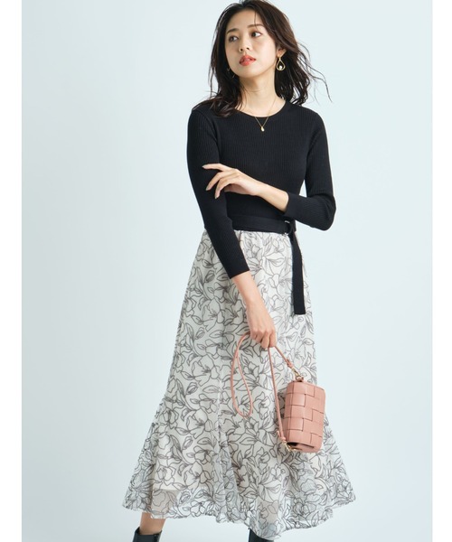 エアリー刺繍ドッキングスカートワンピース JUSGLITTY（ジャスグリッティー）の「エアリー刺繍スカートドッキング