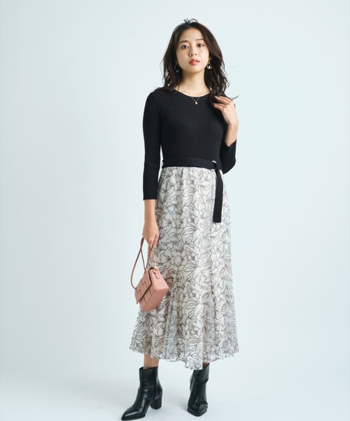 JUSGLITTY（ジャスグリッティー）の「エアリー刺繍スカートドッキング