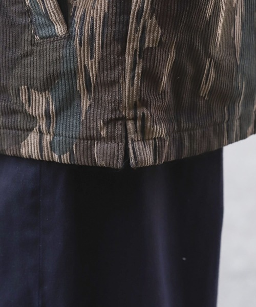 Carhartt（カーハート）の「『WEB/一部店舗限定』CARHARTT WHITSOME SHIRTS JACKET（ミリタリージャケット・メンズ・カモフラージュ・MEDIUM/LARGE）」の5枚目の写真