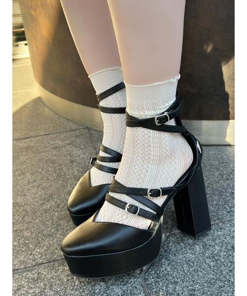 EATME（イートミー）の「レース編みソックス（ソックス/靴下・レディース・オフホワイト/ブラック・FREE）」の2枚目の写真
