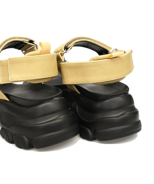 NOFALL（ノーフォール）の「厚底スニーカーソールベルクロサンダル（サンダル・レディース・ベージュ/ホワイト/ブラック/シルバー・S/L/3L/LL/M）」の21枚目の写真