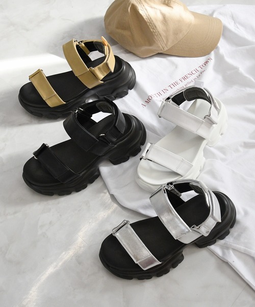 NOFALL（ノーフォール）の「厚底スニーカーソールベルクロサンダル（サンダル・レディース・ベージュ/ホワイト/ブラック/シルバー・S/L/3L/LL/M）」の16枚目の写真