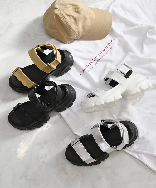 NOFALL（ノーフォール）の「厚底スニーカーソールベルクロサンダル（サンダル・レディース・ベージュ/ホワイト/ブラック/シルバー・S/L/3L/LL/M）」の17枚目の写真