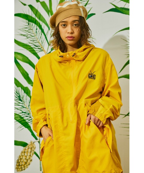 AlexanderLeeChang(アレキサンダーリーチャン)の「AlexanderLeeChang/アレキサンダーリーチャン BIG ANORAK ビッグシルエットアノラック(ナイロンジャケット・メンズ・ブラック/パープル/イエロー・2/3)」の1枚目の写真
